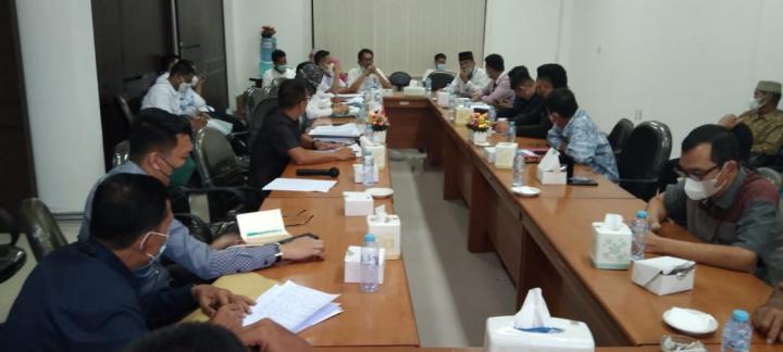 Sengketa Lahan 5 Keturunan Bandardewa dan PT HIM, DPRD Tubaba Lakukan Hearing
